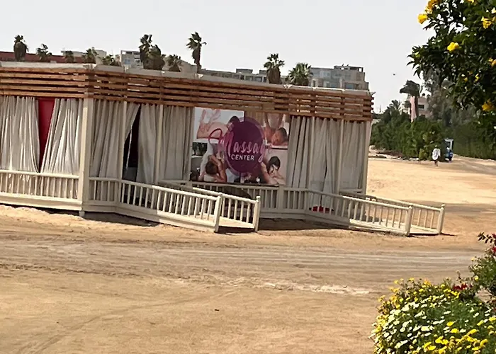 Al Hambra, Princess Apartmanhotel Gurdaka